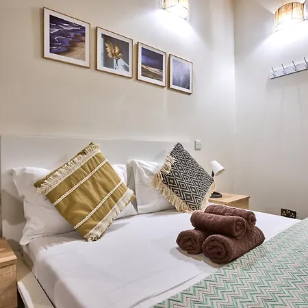 Apartment 12 -16 , Pacifiku Scicluna *