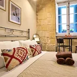 Apartment 12 -16 , Pacifiku Scicluna Vittoriosa
