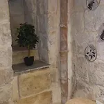 12 -16 , Pacifiku Scicluna Apartment