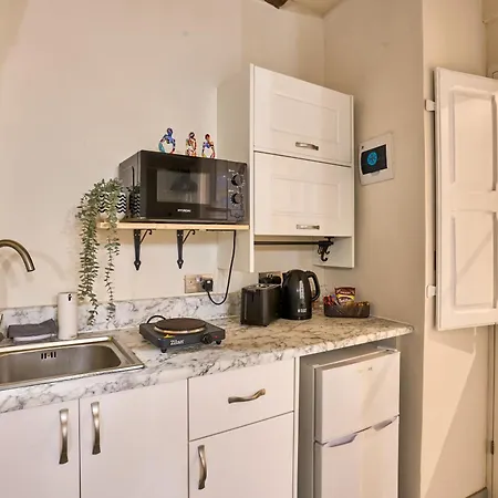 12 -16 , Pacifiku Scicluna * Birgu