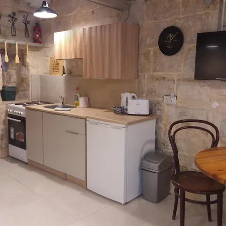 Apartamento 12 -16 , Pacifiku Scicluna *