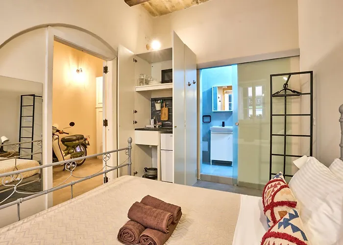 12 -16 , Pacifiku Scicluna *