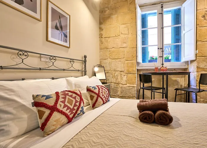 アパート 12 -16 , Pacifiku Scicluna ビルグ