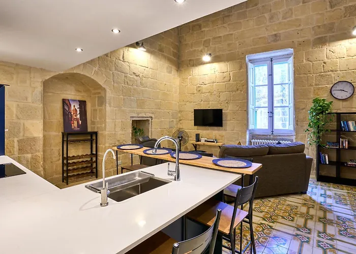 12 -16 , Pacifiku Scicluna *