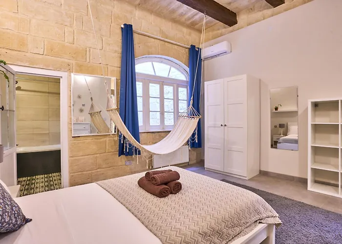 Διαμέρισμα 12 -16 , Pacifiku Scicluna