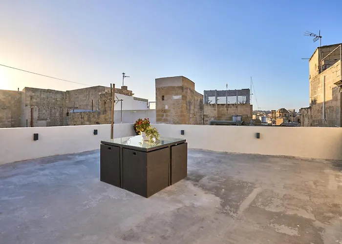 12 -16 , Pacifiku Scicluna * Birgu