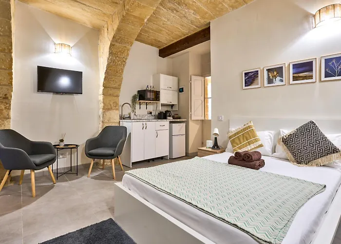 12 -16 , Pacifiku Scicluna * Birgu