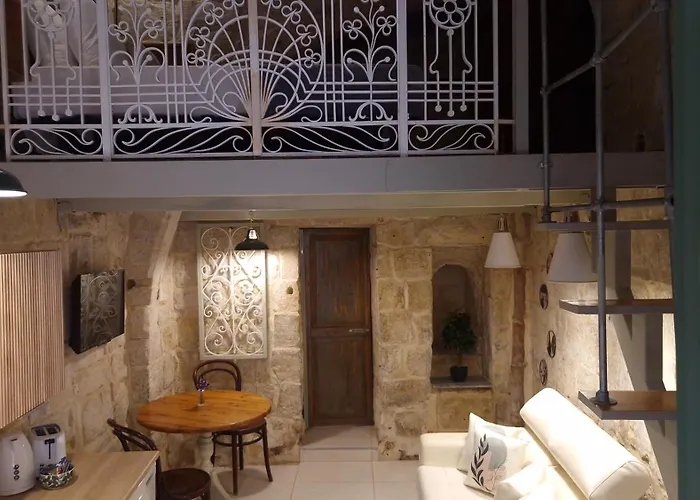 12 -16 , Pacifiku Scicluna * Birgu